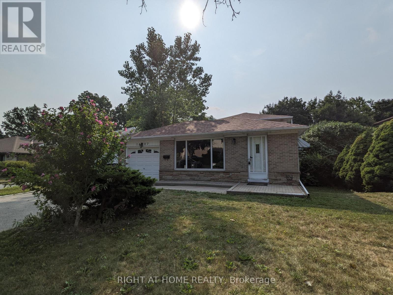 1407 GLEN RUTLEY CIRCLE|Mississauga (Applewood), Ontario L4X1Z5