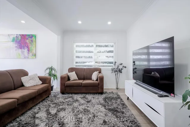 Additional image 33 of 120 Bertrand Ave