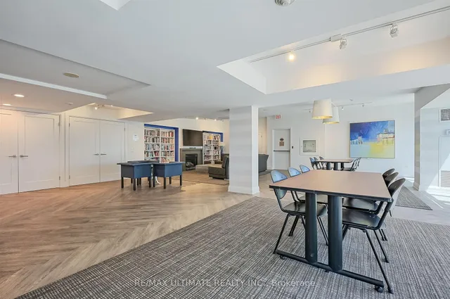 Additional image 32 of 39 Parliament St Unit 808