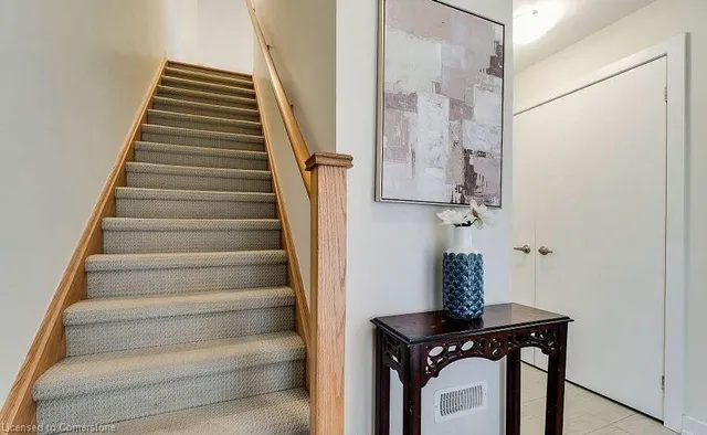 Additional image 18 of 590 North Service Rd