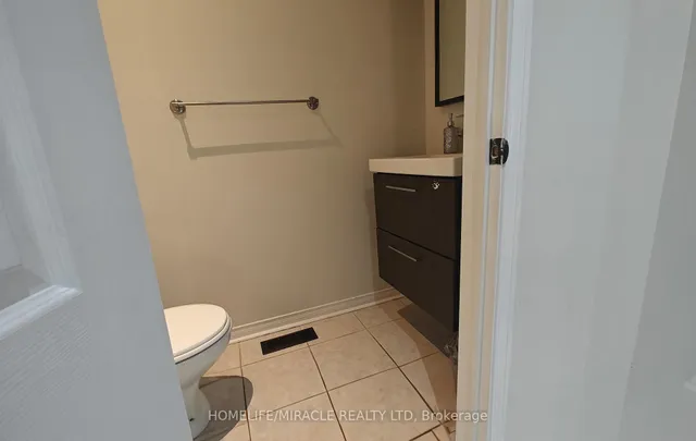 Additional image 32 of 6 September Pl