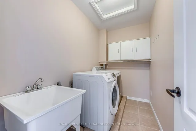 Additional image 34 of 7 Southside Pl Unit 12