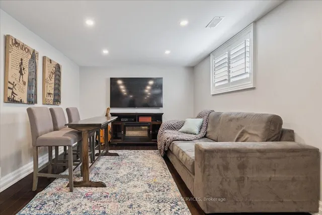 Additional image 26 of 73 Sanatorium Rd