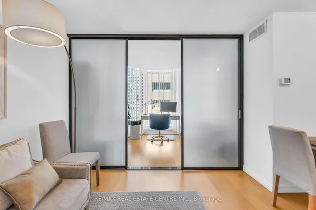 Additional image 25 of 55 Centre Ave Unit 2504