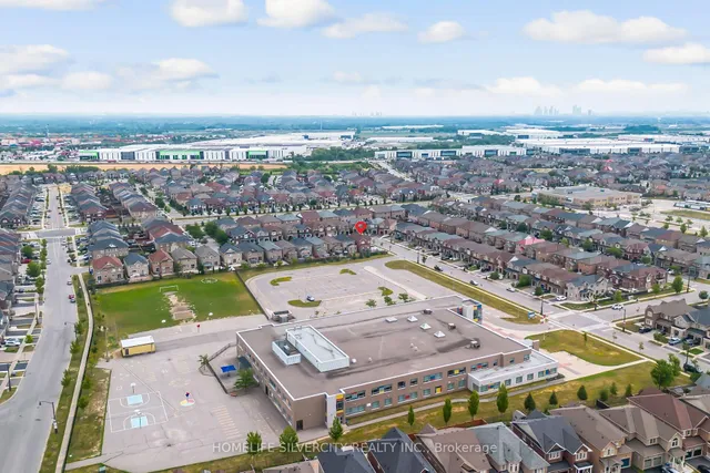 Additional image 43 of 26 Drummondville Dr