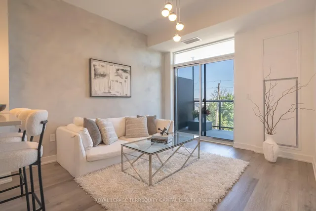 600 North Service Rd Unit 313