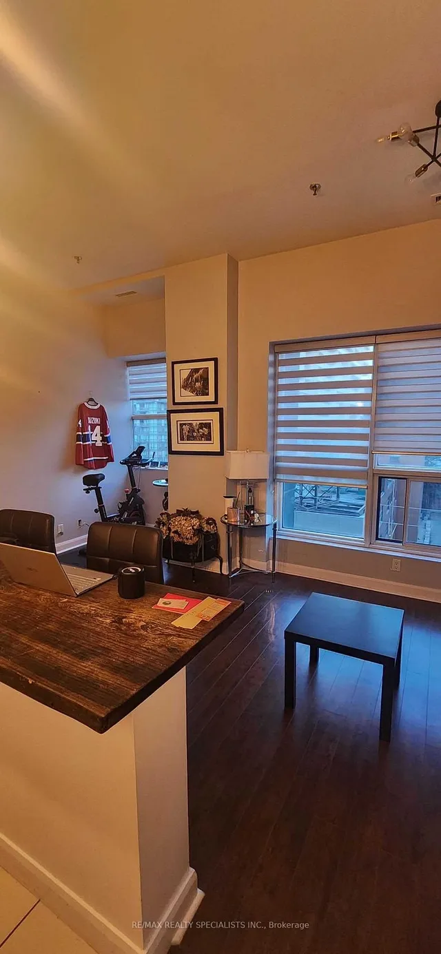 Additional image 7 of 700 King St Unit 519