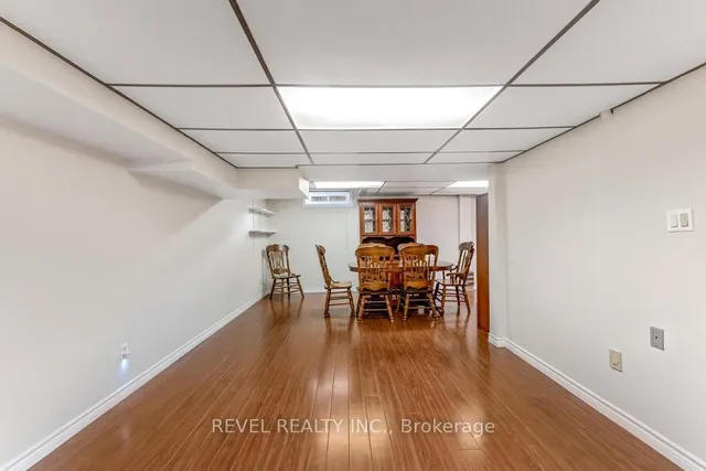 Additional image 27 of 187 Guildwood Dr