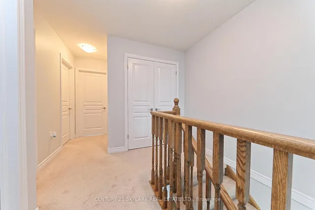 Additional image 18 of 94 Charleswood Cres