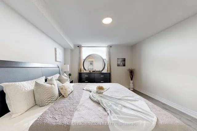 Additional image 19 of 100 Wingarden Crt Unit 1803