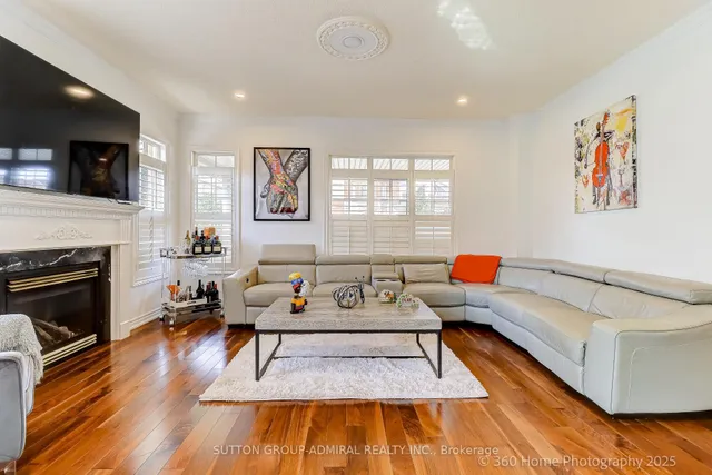 Additional image 12 of 1065 Woodward Ave