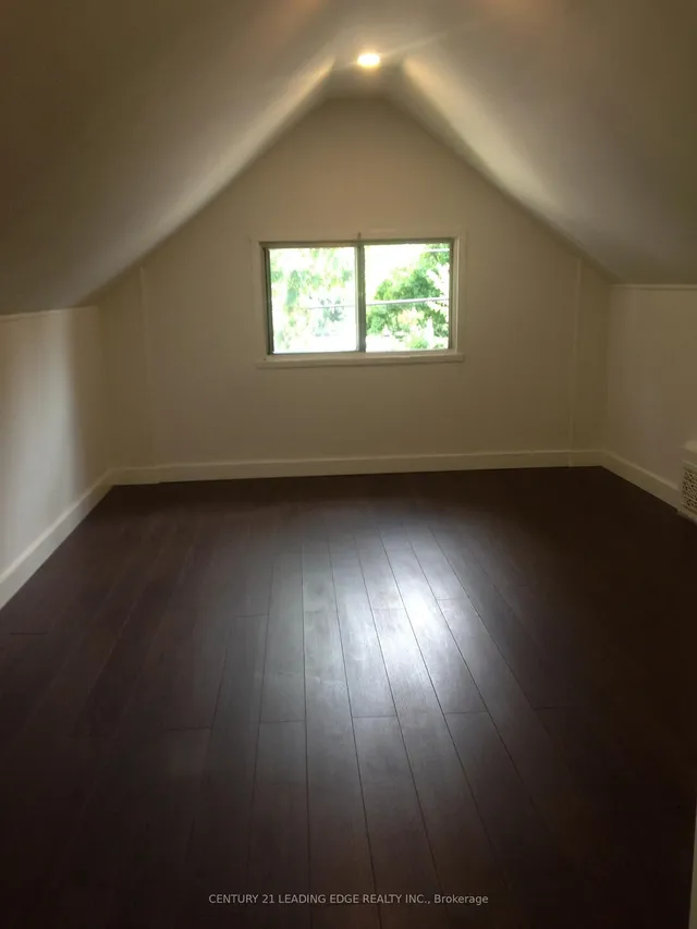 Additional image 3 of 360A Lawrence Ave