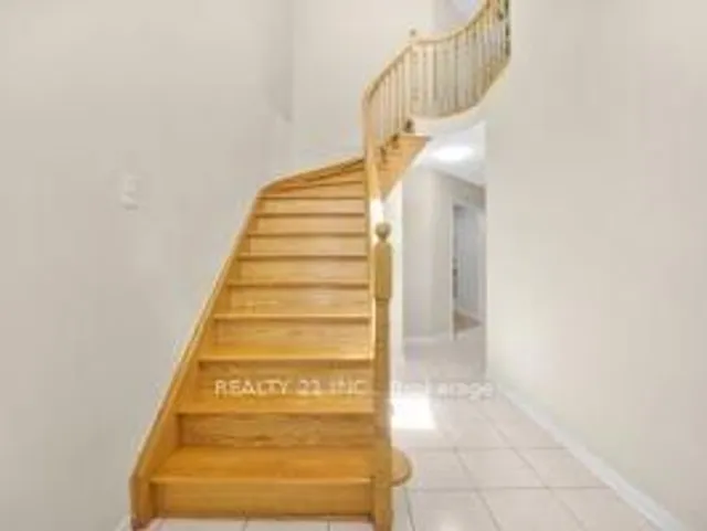 Additional image 4 of 49 Legend Lane