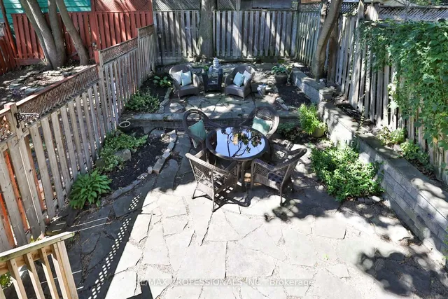 Additional image 33 of 20 Grafton Ave
