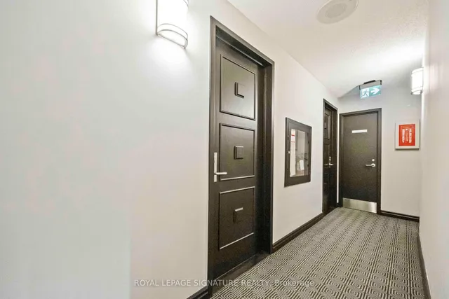 Additional image 39 of 50 Lombard St Unit 1204