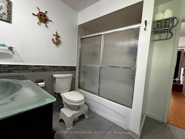 Additional image 35 of 2359 Birchmount Rd Unit 23