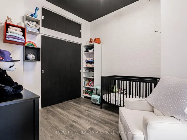 Additional image 19 of 194 Merton St Unit 407