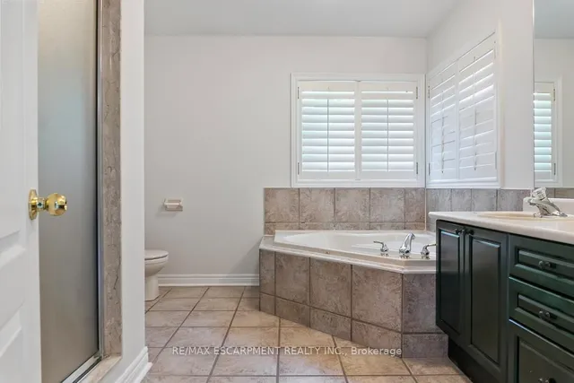 Additional image 30 of 1146 Upper River Crt