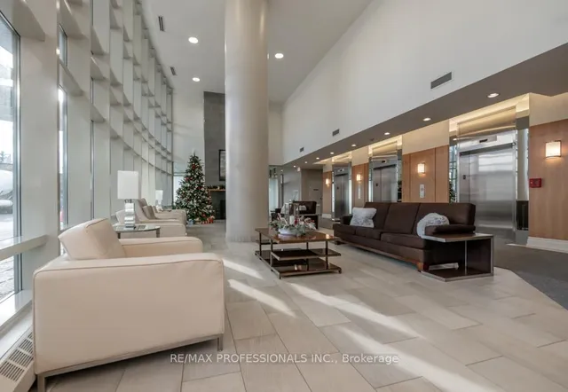 Additional image 3 of 15 Windermere Ave Unit 512