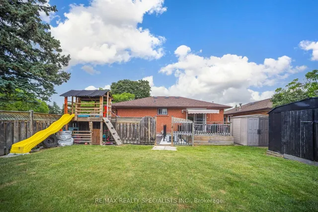 Additional image 41 of 2 Dunster Cres