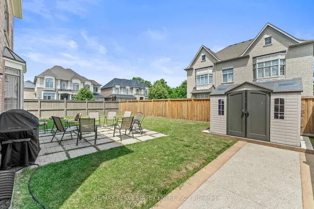 Additional image 38 of 1 Astrantia Way