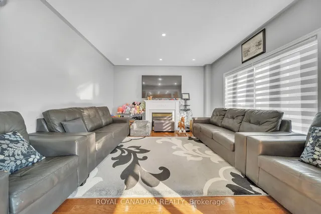 Additional image 14 of 16 Redearth Gate