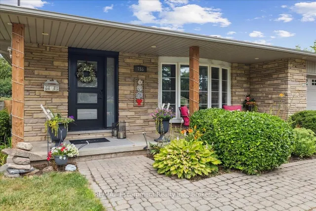 Additional image 4 of 755 Parker Cres