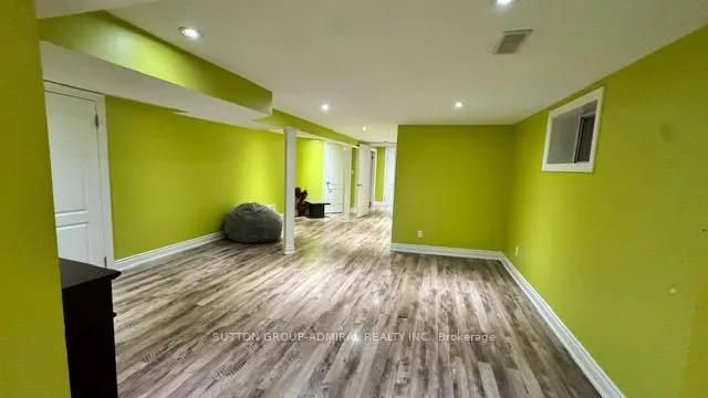 Additional image 31 of 29 Mayall Ave