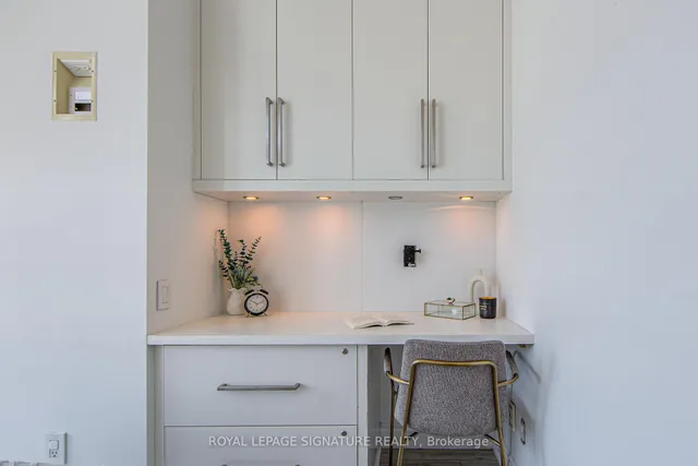 Additional image 29 of 380 Macpherson Ave Unit 615