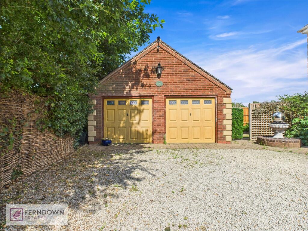 Additional image 28 of Willow House, Ravenswood Hill, Coleshill, B46