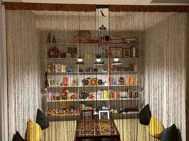 Additional image 8 of 70 Roehampton Ave Unit 512