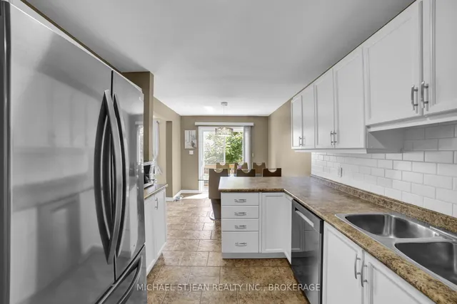 Additional image 15 of 42 Vennio Lane