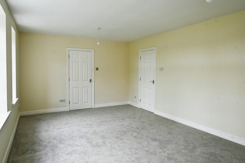 Additional image 8 of Farley Lane, B62