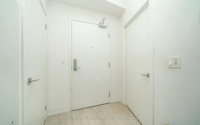 Additional image 5 of 49 East Liberty St Unit 301