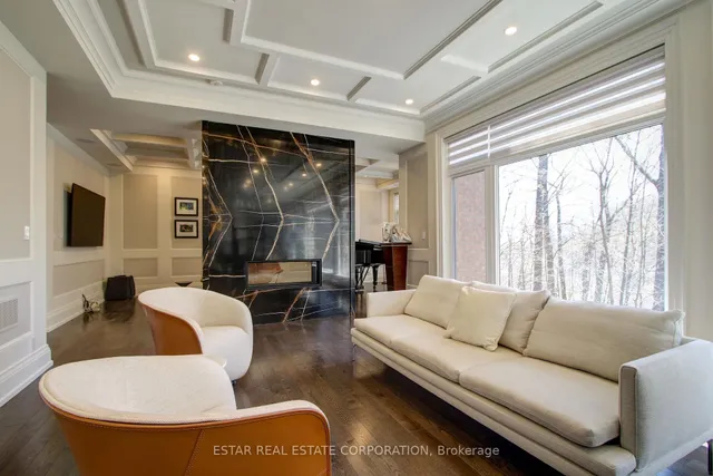 Additional image 12 of 10 Moorehill Dr