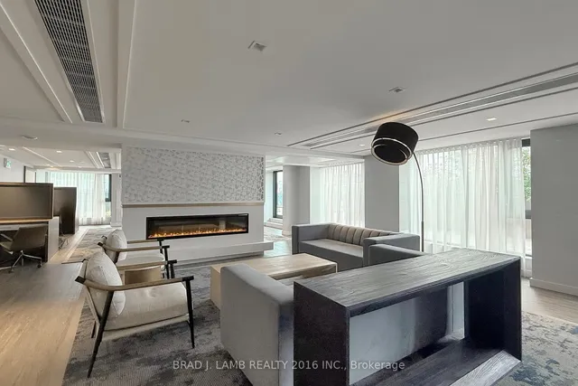 Additional image 31 of 543 Richmond St Unit 545