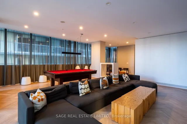 Additional image 31 of 8 Charlotte St Unit 3104