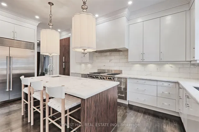 Additional image 15 of 8 Hillholm Rd