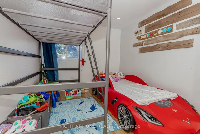 Additional image 32 of 17 Garden Ave