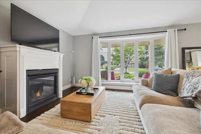 Additional image 10 of 755 Parker Cres