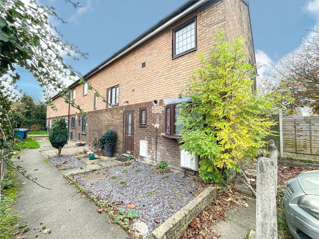 Eringden, Wilnecote, Tamworth, Staffordshire, B77