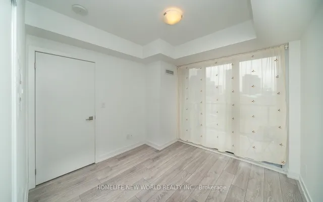 Additional image 12 of 159 Wellesley St Unit 1811