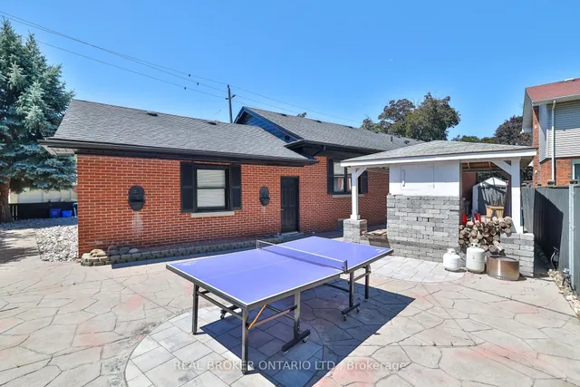 Additional image 31 of 76 Randall Ave