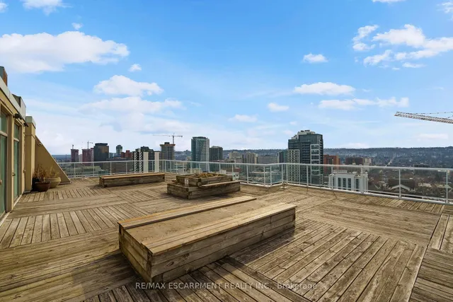 Additional image 45 of 75 Queen St Unit 2203