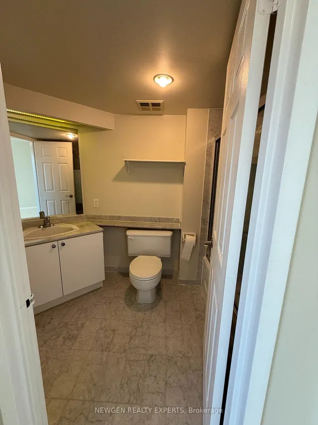 Additional image 16 of 5 Concorde Pl Unit 2903