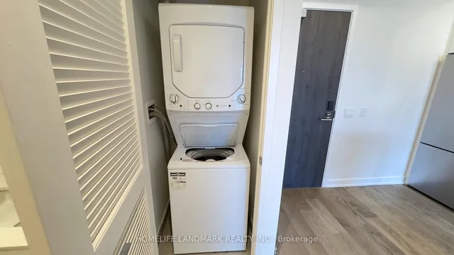 Additional image 13 of 25 Richmond St Unit 2707