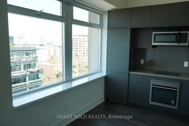 Additional image 5 of 111 St Clair Ave Unit 1028