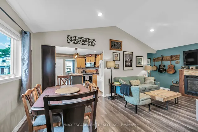 Additional image 10 of 321 East 12th St