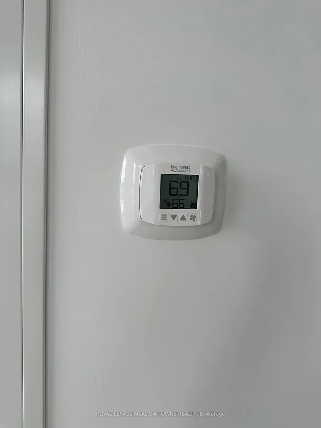 Additional image 14 of 3100 Keele St Unit 918