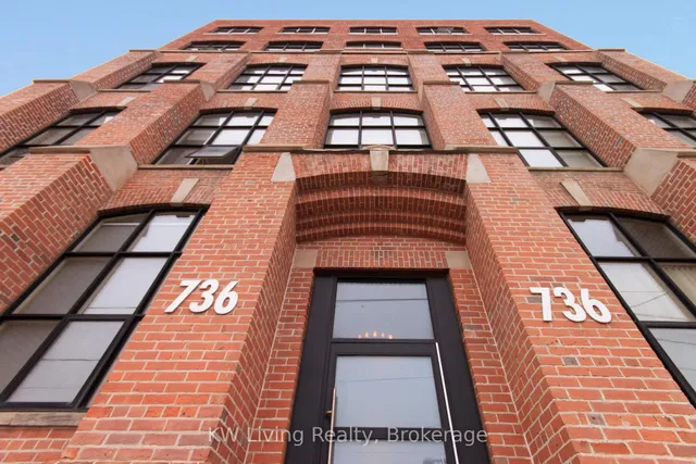 Additional image 3 of 736 Dundas St Unit 402